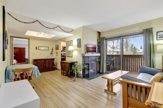 Building Photo - 7351 Huntsmen Cir