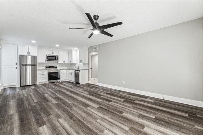 Building Photo - 2790 W T C Jester Blvd