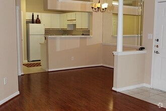Building Photo - 1330 Old Spanish Trl