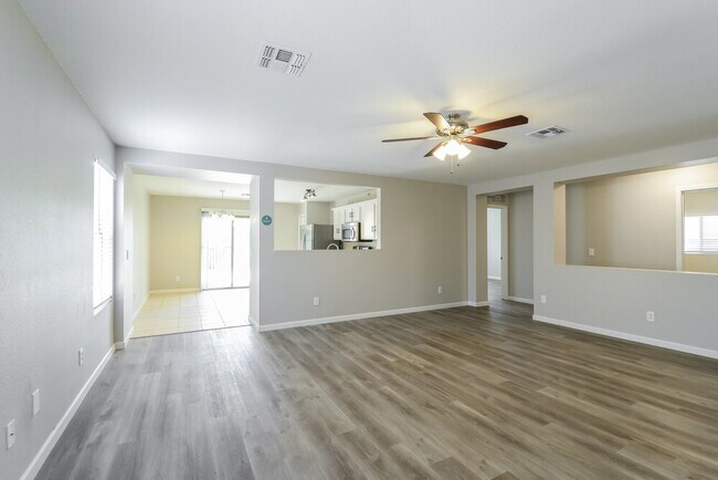 Building Photo - 27830 N 30th Ln