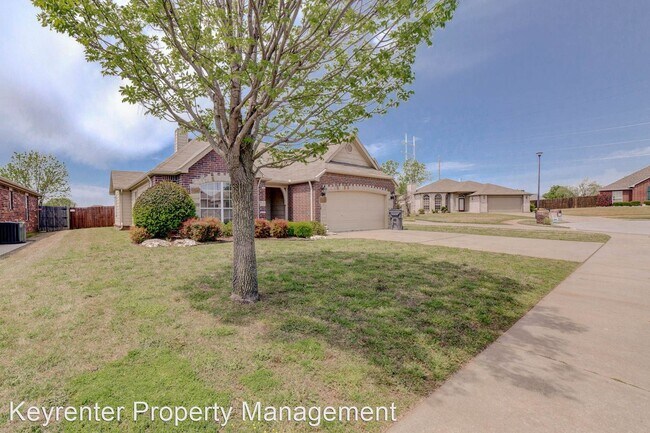 Foto del edificio - 3 br, 2 bath House - 11614 S Mulberry Ct
