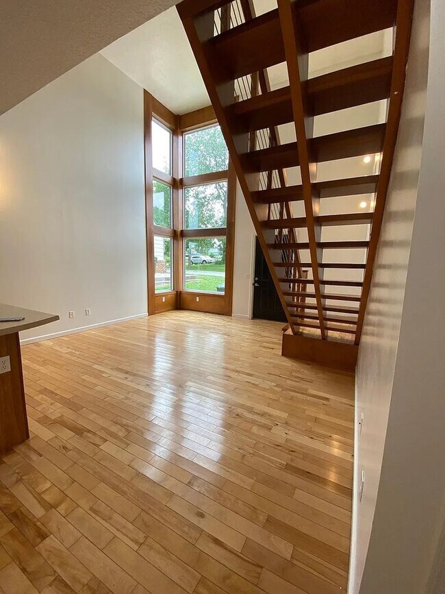 Foto del edificio - 506 W Wall St