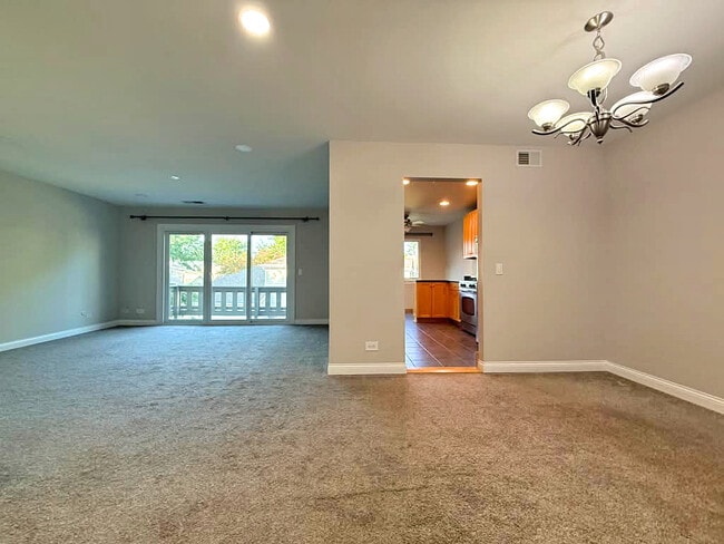 Building Photo - 97 Burr Oak Ln