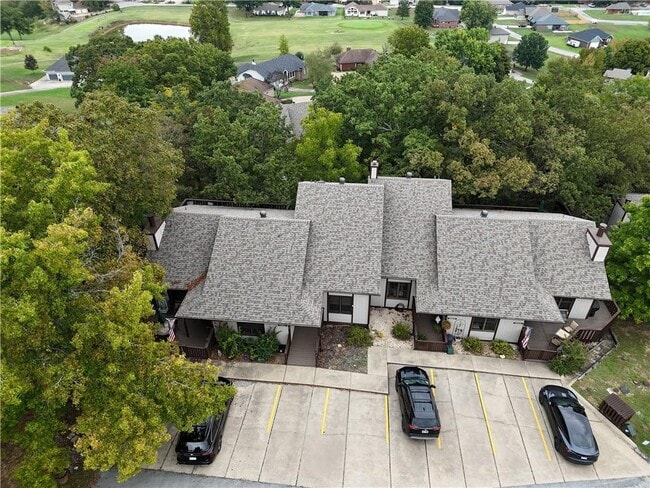 Building Photo - 88 Beaver Dr