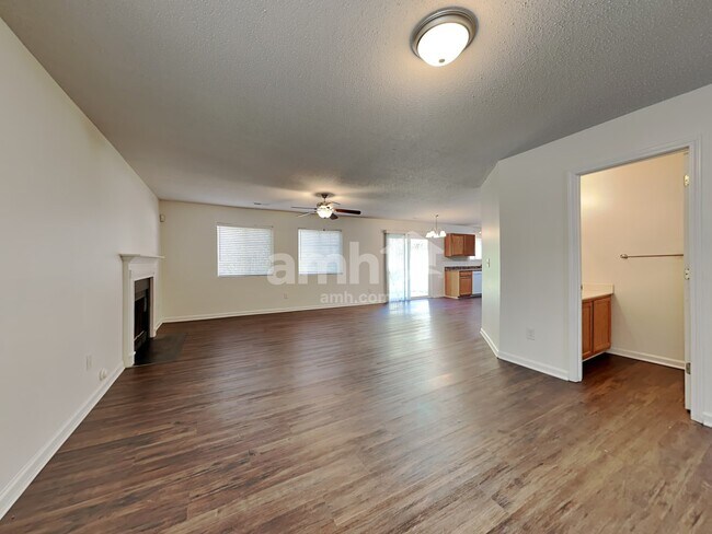 Building Photo - 2983 Dillon Rd