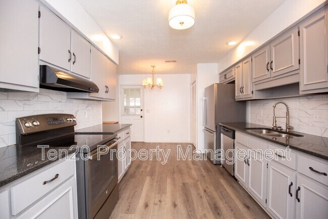 Foto del edificio - 2838 White Chapel Dr