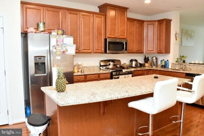 Building Photo - 7430 Rigby Pl