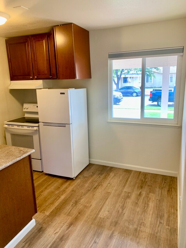 Kitchen - 823 Leyte Ct