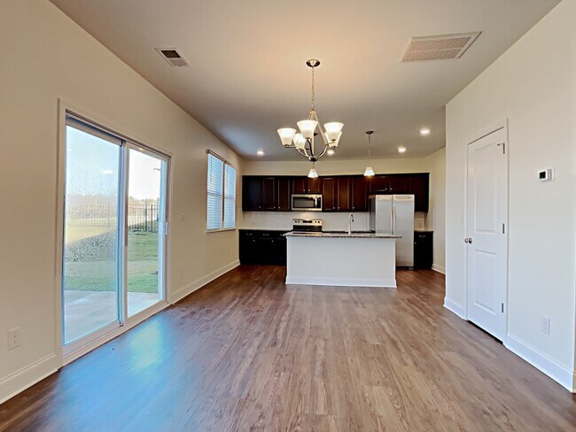 Building Photo - 150 Twin River Drive