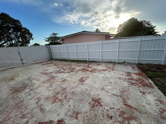 Building Photo - 4751 NW 195th Terrace