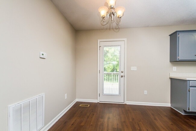 Building Photo - 1103 Jerico Rd