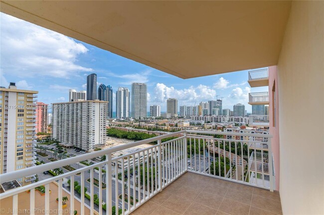 Foto del edificio - 251-174 174th St