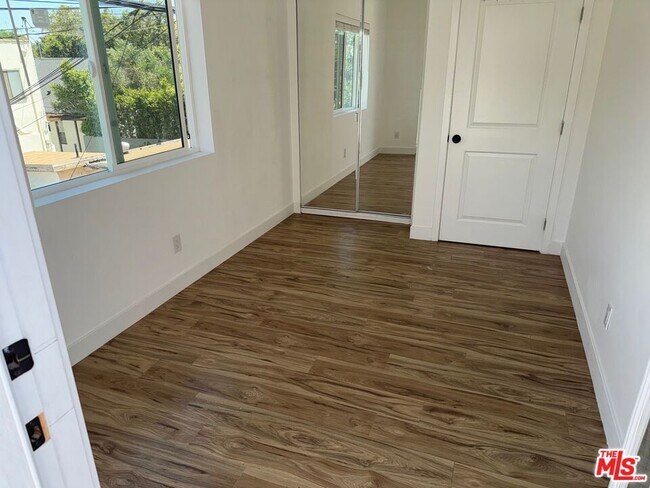 Building Photo - 1430 Hauser Blvd