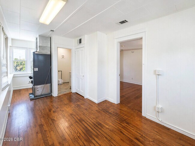 Foto del edificio - 431 N Grandview Ave