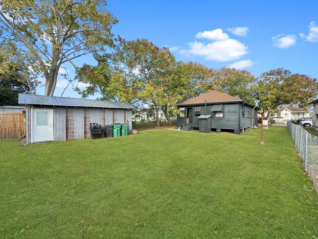 Foto del edificio - 416 Pailet Ave