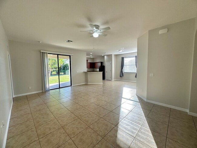 Photo - Fenced 3 Bed 2 Bath in SW Cape Coral Avail... House
