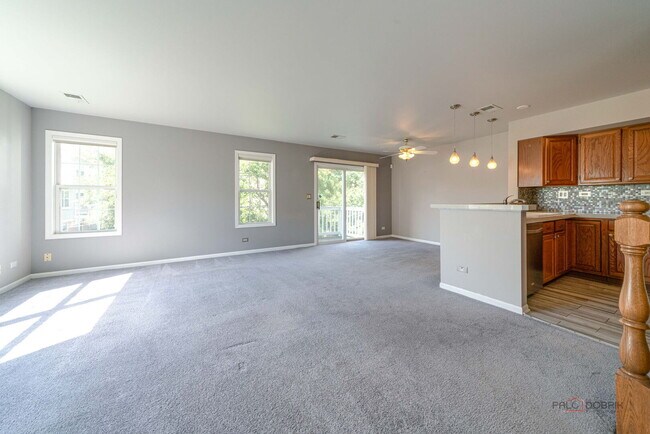 Foto del edificio - 1432 Hampshire Ct