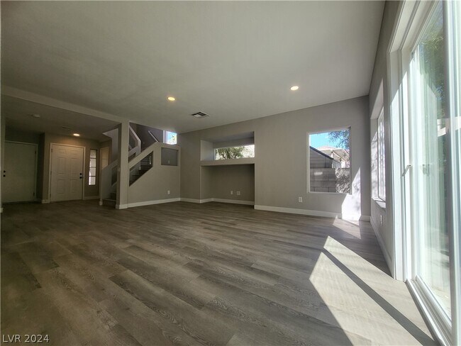 Building Photo - 10208 Grecian Laurel Ct
