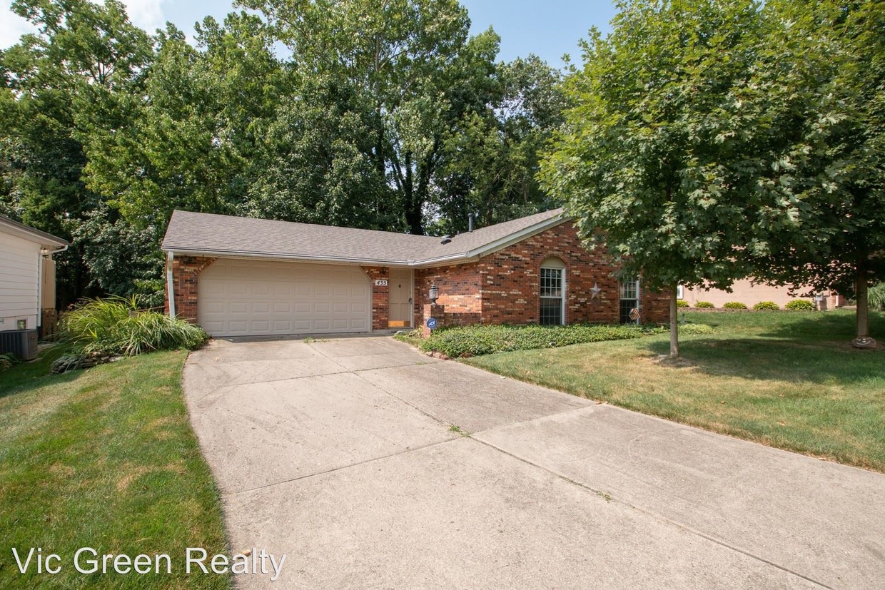 Primary Photo - 3 br, 2 bath House - 435 Whispering Pines St