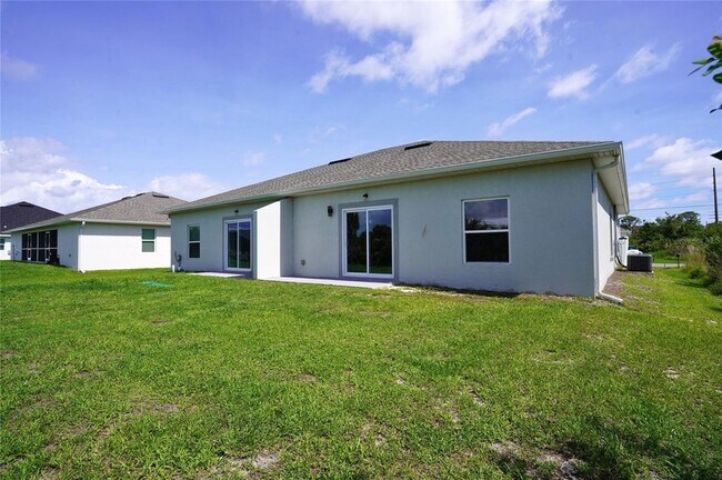Building Photo - 12032 Tetzel Ave