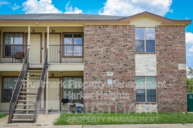 Foto del edificio - 411 Brittney Way