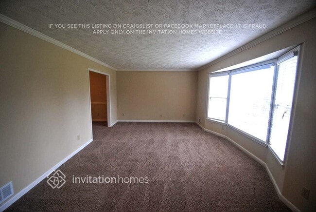 Building Photo - 230 Meadowood Ct