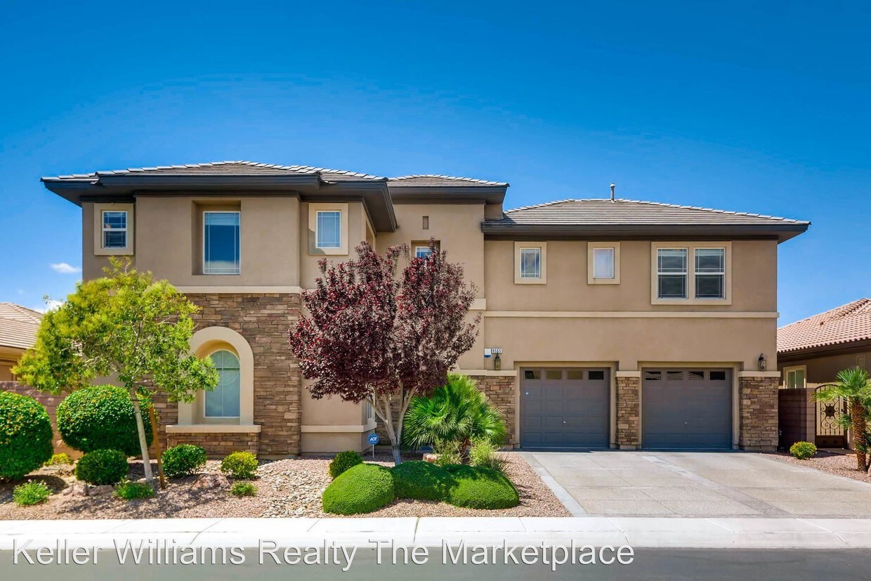 8565 Killians Greens Dr, Las Vegas, NV 89131 House Rental in Las