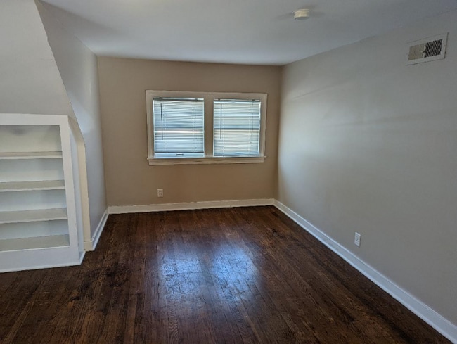 Foto del edificio - 916 S Webster St