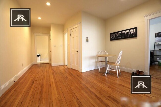 Building Photo - 3 bedroom in Brighton MA 02135