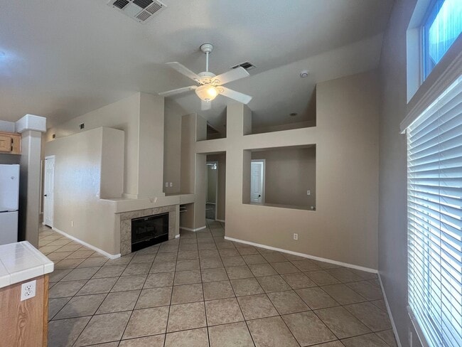 Building Photo - Charming 3 bedroom single story in the NW!