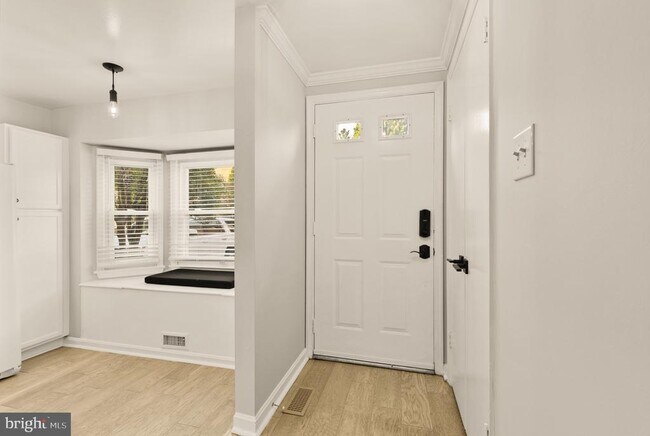 Foto del edificio - 7553 Chrisland Cove