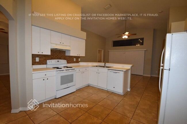 Building Photo - 1011 Snead Ave