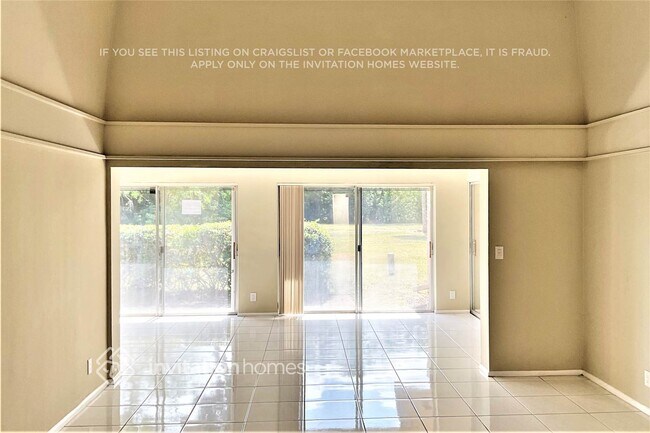 Foto del edificio - 4903 Banyan Ln