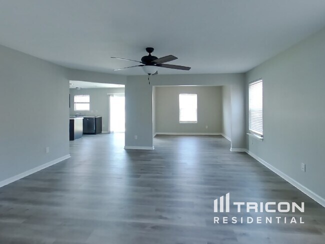 Building Photo - 8132 Grove Berry Way