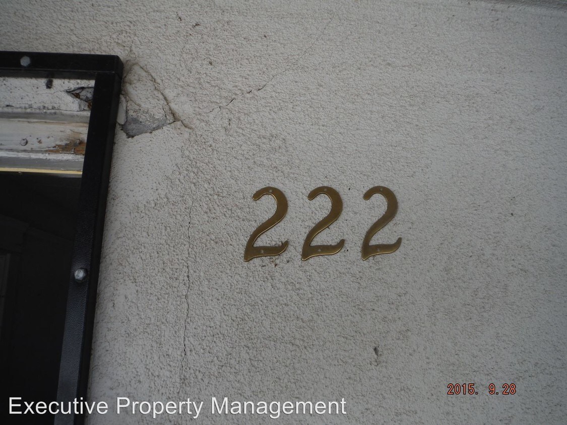 Primary Photo - 222 Moneta Ave