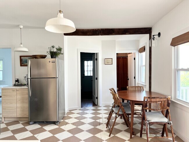 Cocina - 92 Navesink Ave