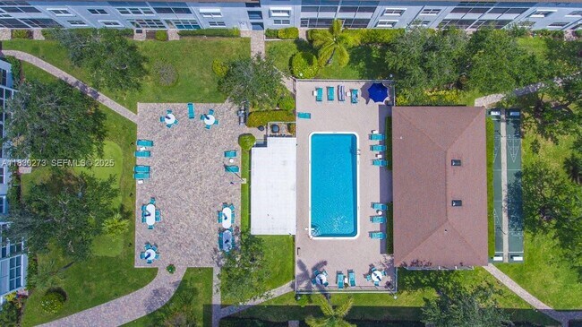 Foto del edificio - 1501 S Ocean Blvd