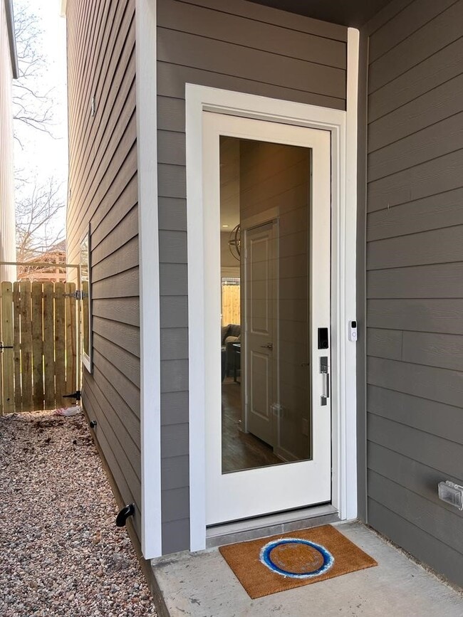 Building Photo - 414 Stonework Sage Ln