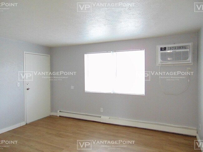 Foto del edificio - 2208 Imperial Ln