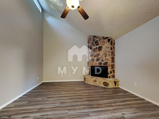Building Photo - 3 br, 2 bath House - 17330 Chapel Pine St