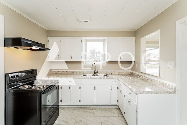 Building Photo - Peaceful Residence in Archdale, 3 Bedroom,...