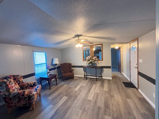 Building Photo - 428 Timber Ridge Ln