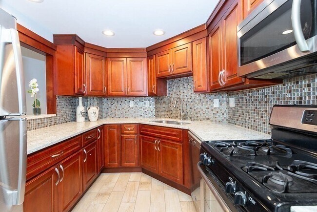 Foto del edificio - 22 Chestnut Pl