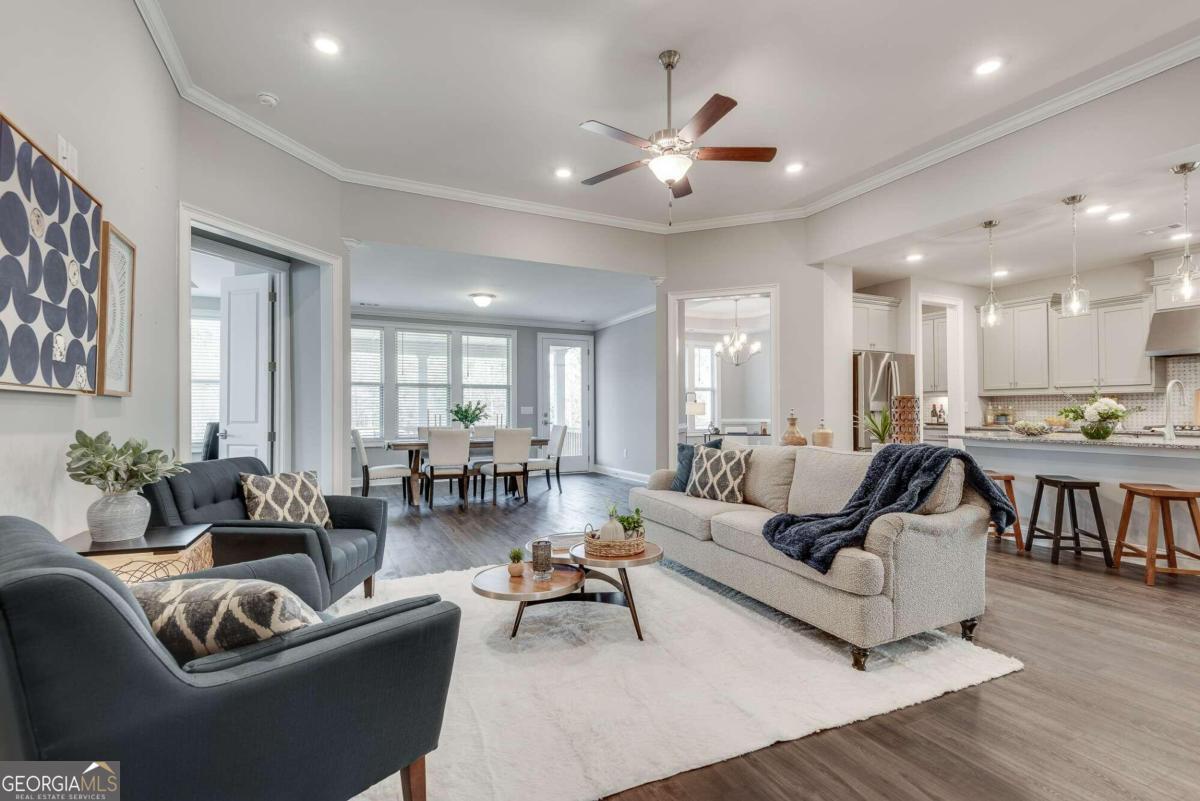 Foto principal - 412 Cottonwood Cir