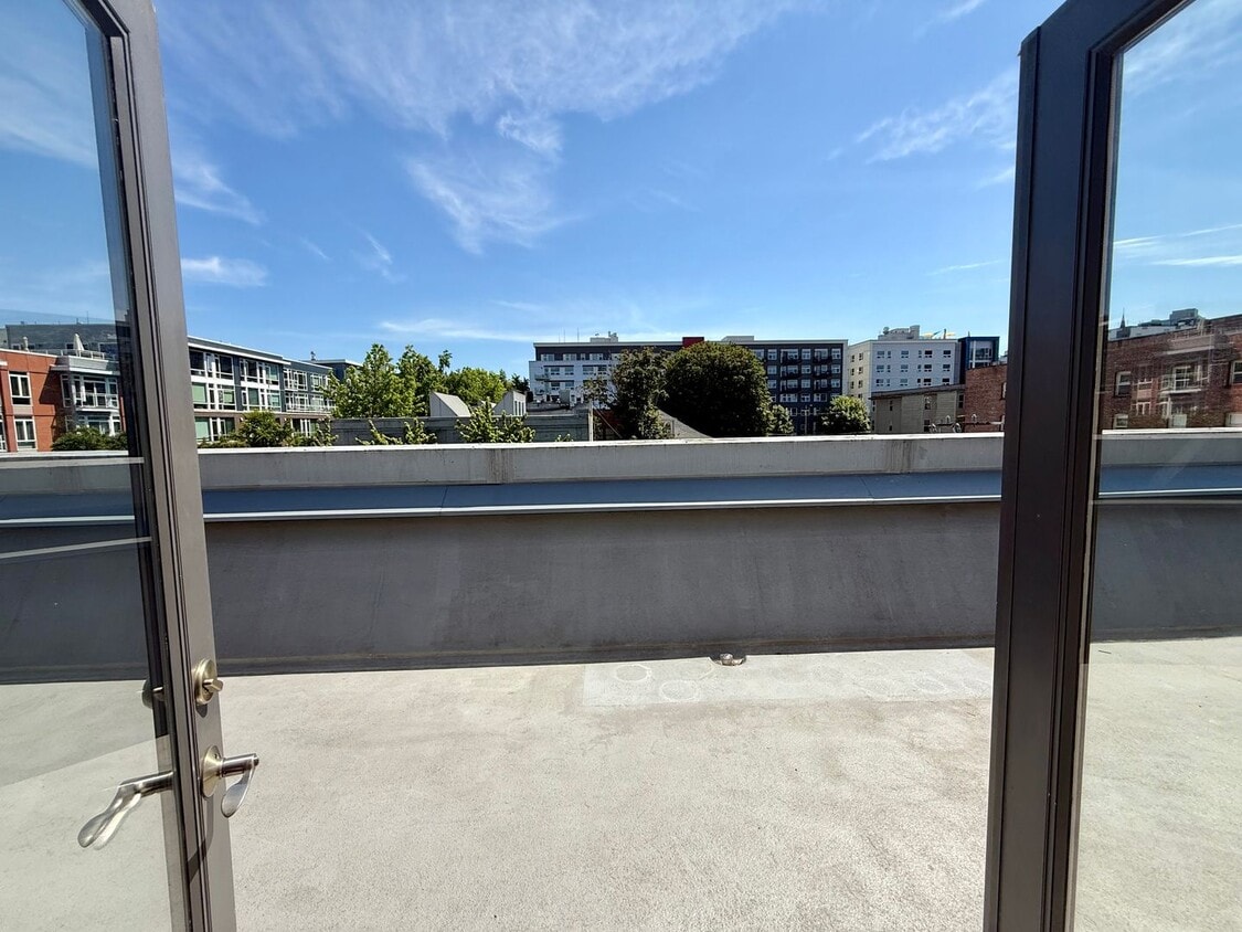 Primary Photo - Portofino Condominiums ~ Capitol Hill