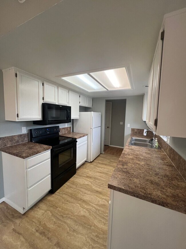 Foto del edificio - 3 Bed 2 Bath House