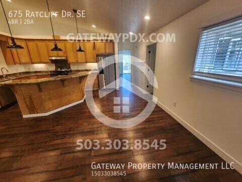 Foto del edificio - 675 Ratcliff Dr SE
