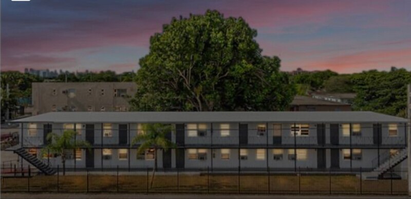 Foto del edificio - 1306 NW 61st St