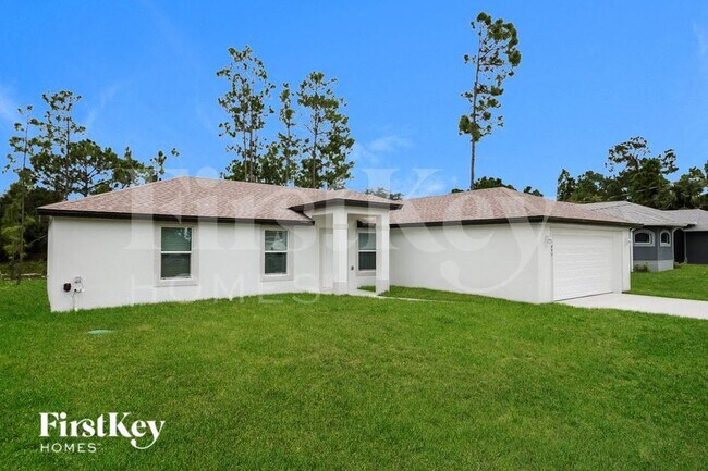 Building Photo - 840 Puccini Ave S