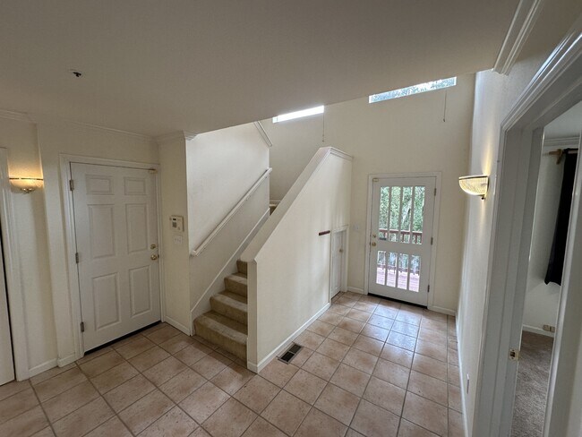 Foto del edificio - 25060 Soquel San Jose Rd